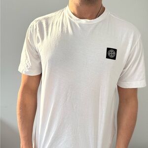 Stone island t shirt